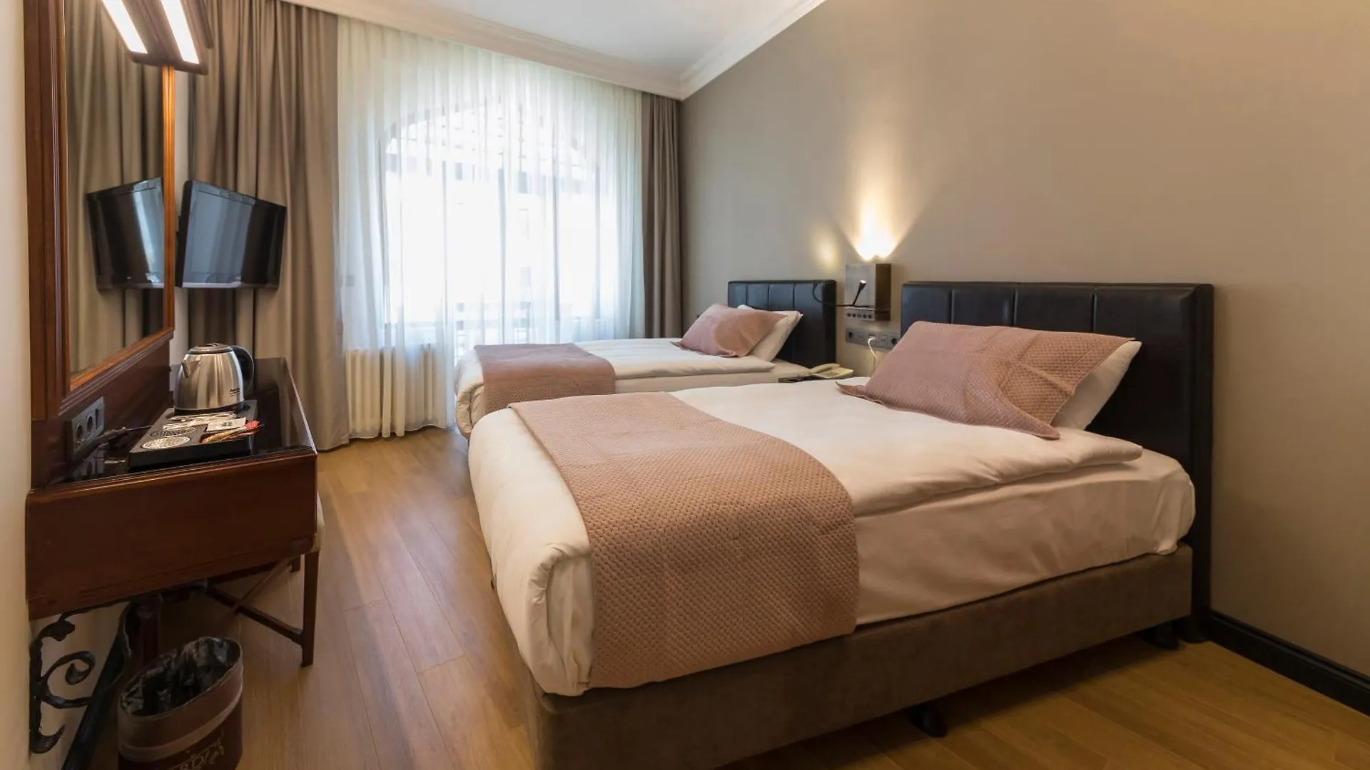 איסטמבול Vardar Palace Hotel - Special Category 3*,  טורקיה